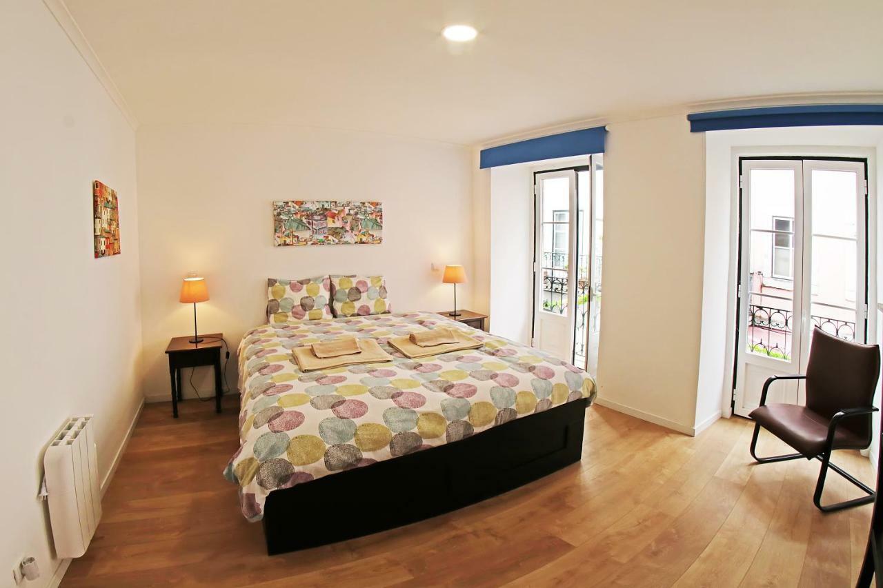Romantichome At Alfama'S Heart Lisbon Exterior photo
