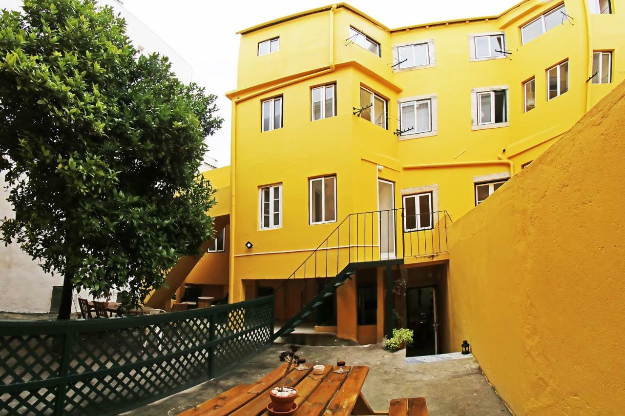 Romantichome At Alfama'S Heart Lisbon Exterior photo