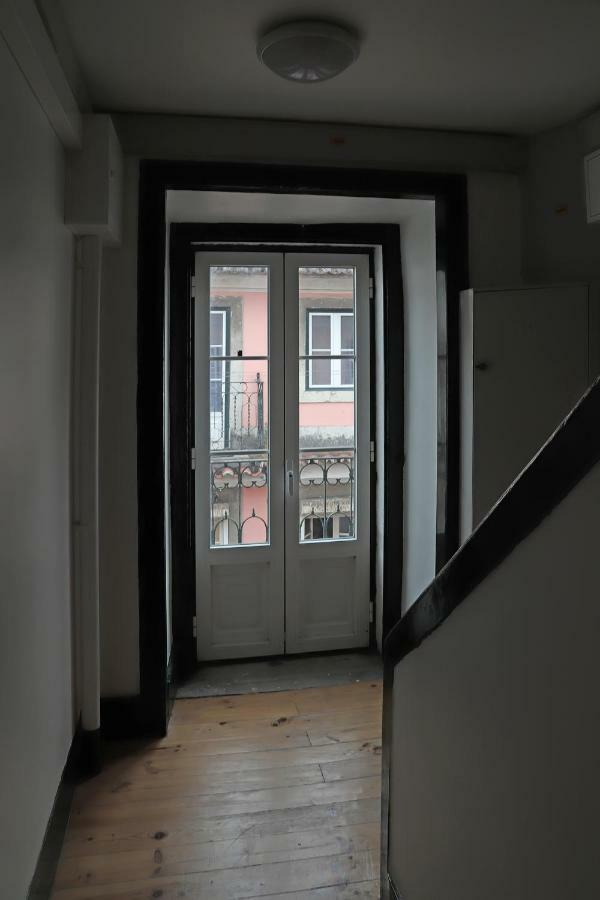 Romantichome At Alfama'S Heart Lisbon Exterior photo